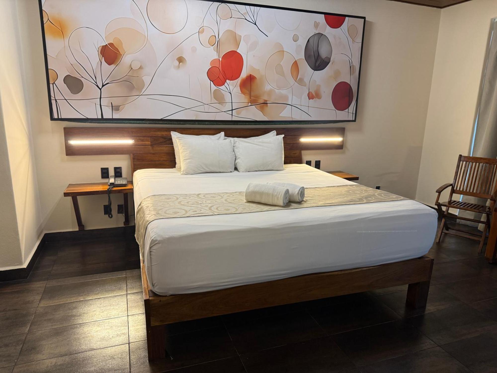 Hotel Kavia 5Th Avenida (Adults Only) Плая дел Кармен Екстериор снимка